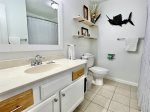 Bathroom - Tub/Shower